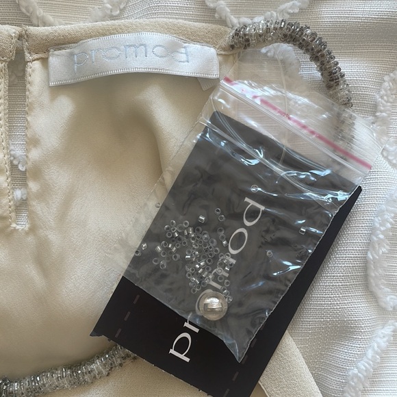 Beaded Neckline Beige & Grey Flow Dress - Picture 9 of 10